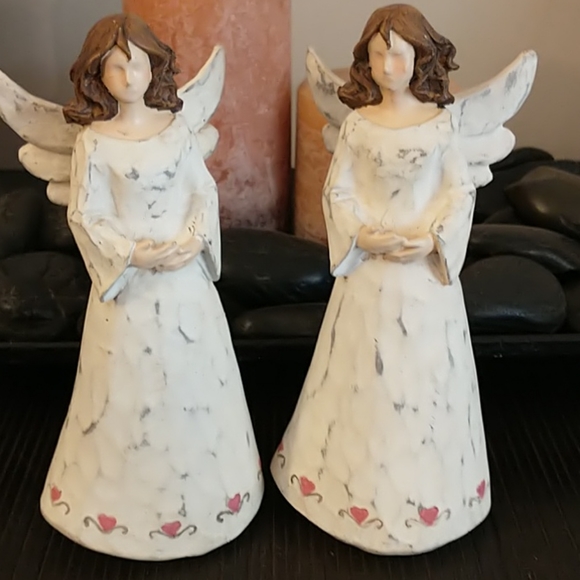 Pair of Beautiful Resin Angels 😇